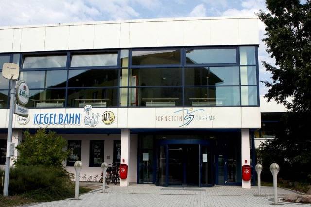 Bursztynowe kąpiele termalne