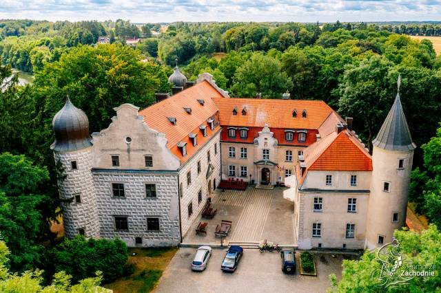 Zamek Wedlów-Tuczyńskich w Tucznie