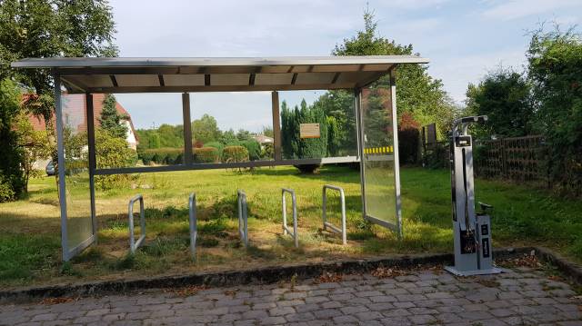 Samoobsługowa stacja naprawy rowerów