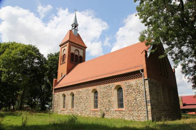 Kościół filialny pw. Narodzenia Najświętszej Maryi Panny