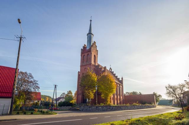 Kościół parafialny pw. Matki Bożej Szkaplerznej