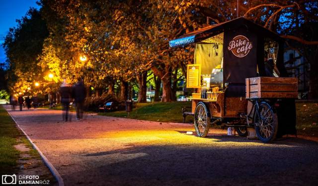 Bike Cafe - Mobilna kawiarnia rowerowa Jasne Błonia