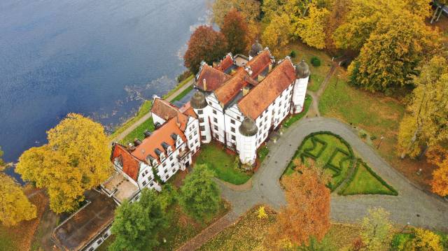 XV-wieczny Zamek Rycerski - Hotel Podewils