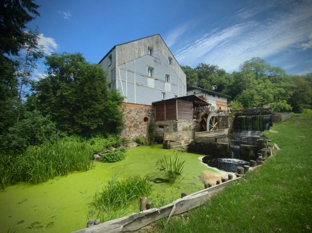 Alte Mühle am Fluss Tywa