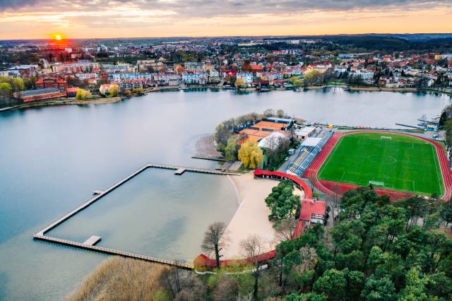 Plaża nad jeziorem Barlineckim