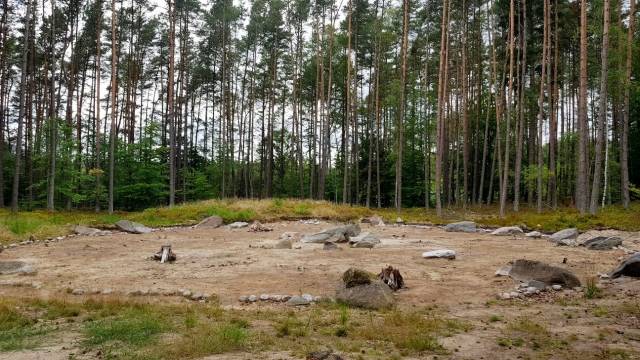 Kamienne kręgi w Pławnie