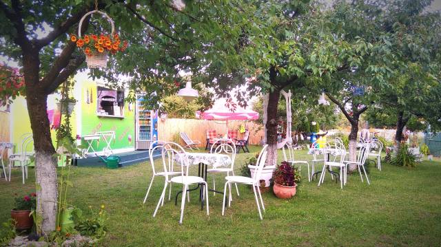 Owocowy Sad. Letnia strefa wypoczynku