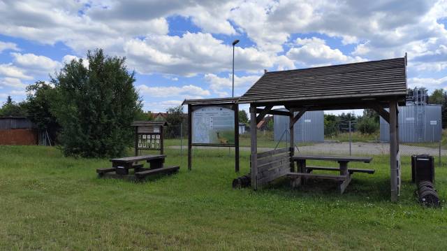 Rastplatz an der Nationalstraße 20 in Łubów