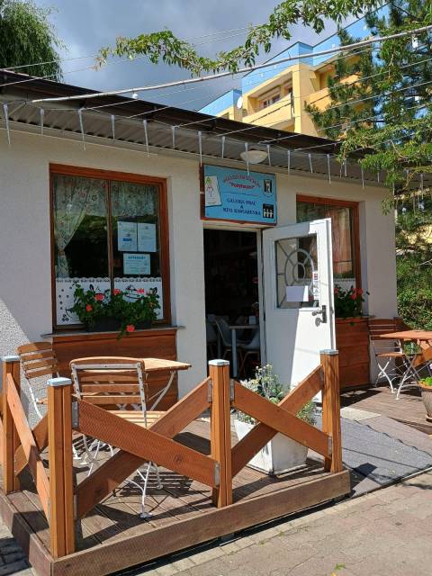 Mini Kawiarenka & Galeria Prac Spółdzielnia Socjalna Pożyteczni