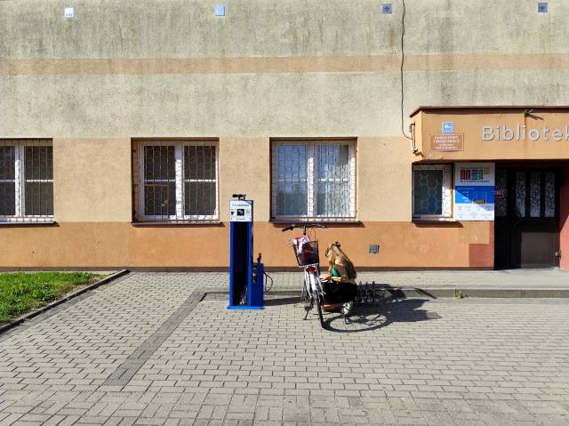 Samoobsługowa stacja naprawy rowerów