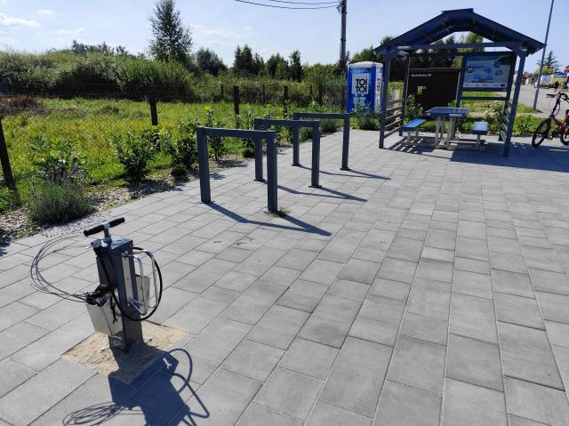 Przystanek rowerowy Gąski