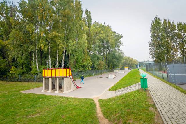 Skatepark w Sportowej Dolinie