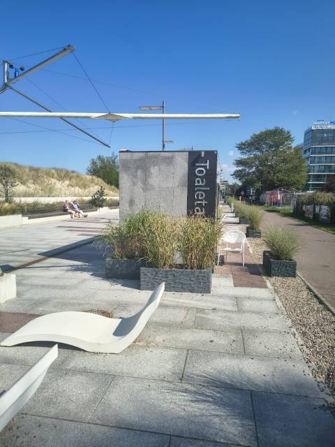 Rastplatz und Toilette