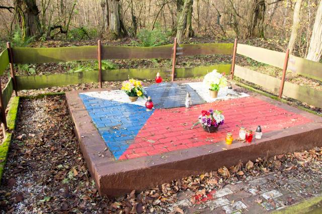 Pomnik poświęcony Czechom