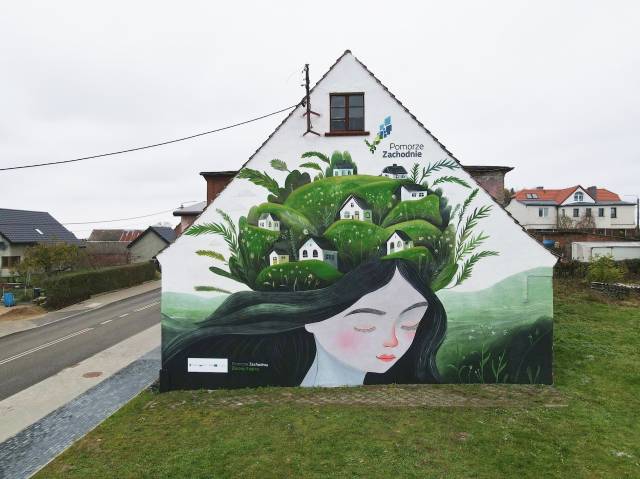 Ekomural "Korzenie"