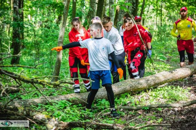 Manewry poszukiwawczo-ratownicze