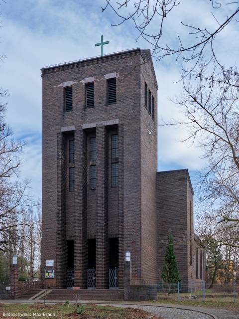 Protestant Church of Peace (1930/1952)