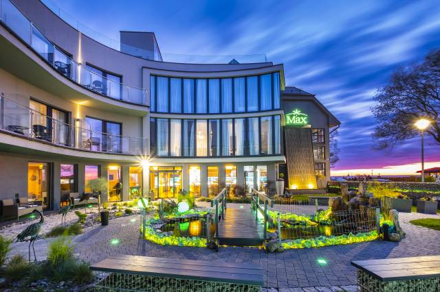 Max Health Resort Spa
