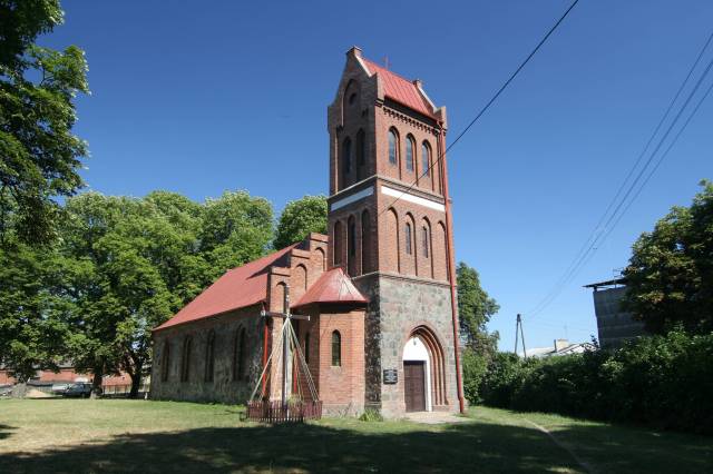 Kościół filialny pw. Wniebowstąpienia Pańskiego