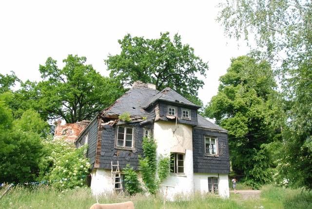 Budynek mieszkalny z wieżą przy ul. Głowackiego 5