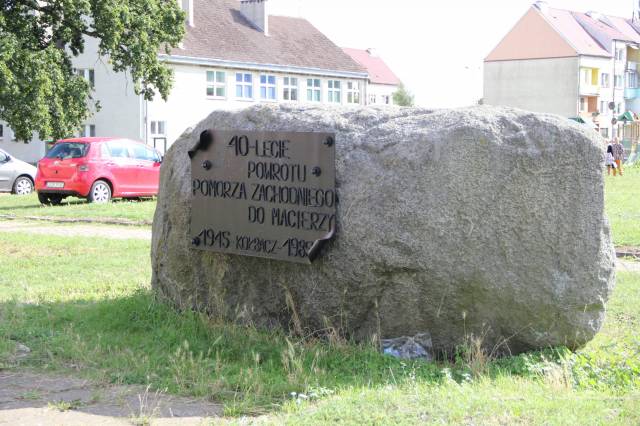 Zbiór głazów narzutowych w Kołbaczu