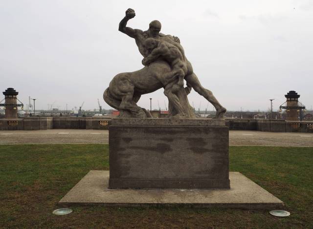 Herkules walczący z Centaurem