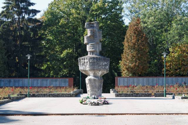 Das Denkmal der Helden der Sowjetischen Armee 