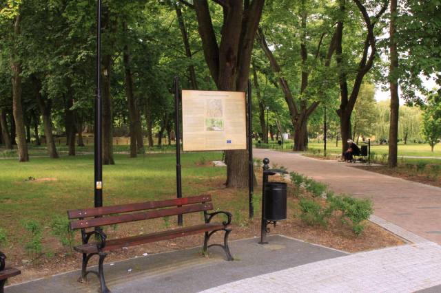 Cmentarz przykościelny