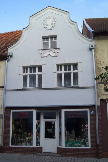 Dom przy ul. Powstańców Warszawskich 49