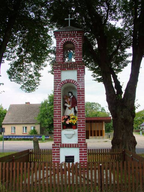 Kapliczka przydrożna św. Jana Nepomucena