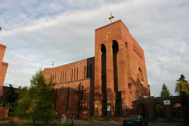 Pfarrkirche zur Unseren Lieben Frau Königin Polnischer Krone