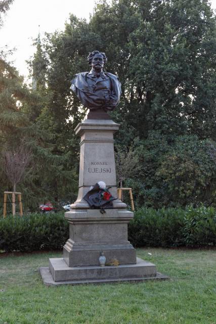 Denkmal des Kornel Ujejski