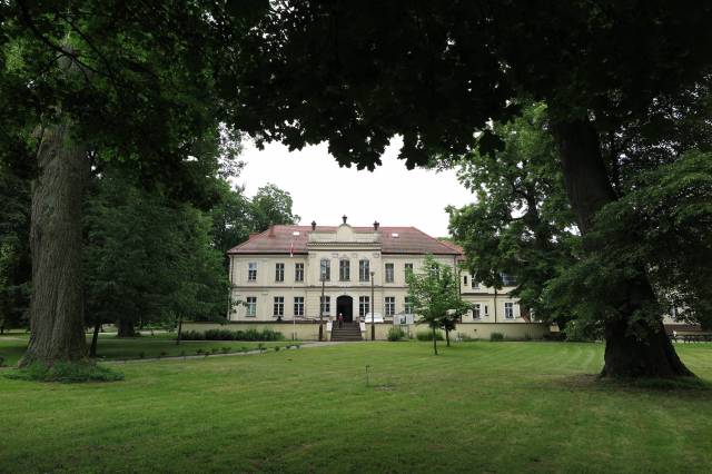 Zespół pałacowo-parkowy