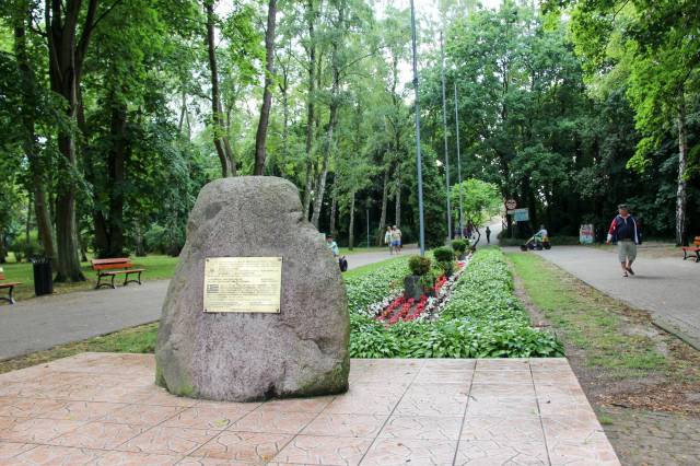 Kamień pamiątkowy poświęcony pamięci Greków