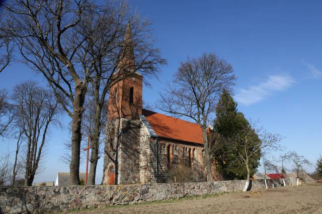 Kościół filialny pw. Świętej Rodziny