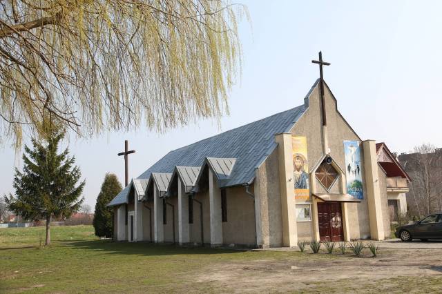 Kościół parafialny pw.  Przemienienia Pańskiego