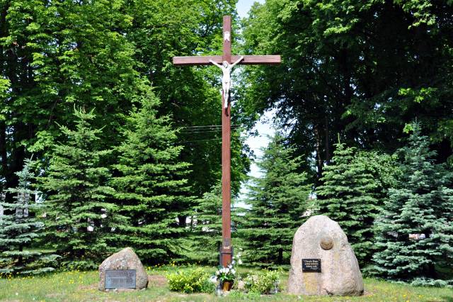 Cmentarz przykościelny