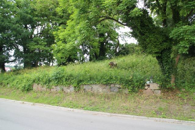 Cmentarz przykościelny