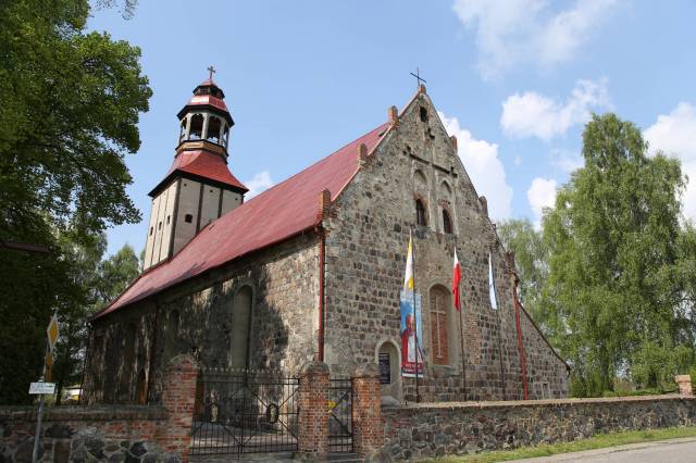 Kościół parafialny pw.  Najświętszego Serca Pana Jezusa