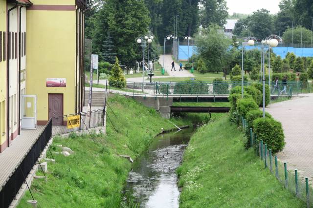 Teren rekreacyjny "Między mostami"