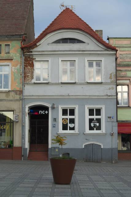 Dom przy ul. Powstańców Warszawskich 56