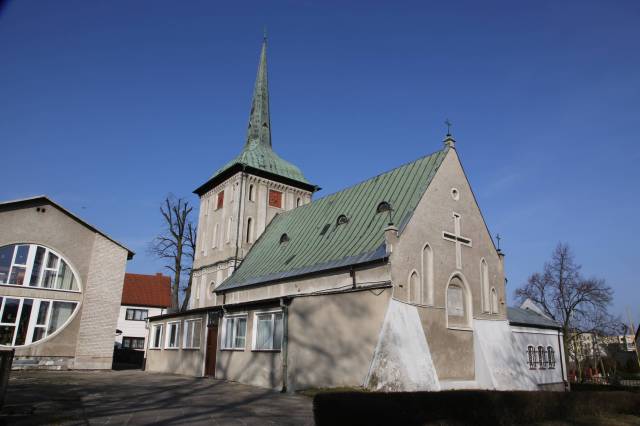 Die Pfarrkirche der Unseren Lieben Frau vom Rosenkranz
