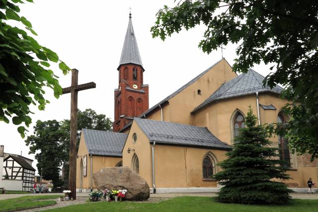 Kościół parafialny pw. Wniebowzięcia Najświętszej Maryi Panny
