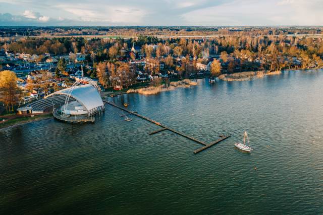 Amfiteatr w Zieleniewie-Morzyczynie gm. Kobylanka